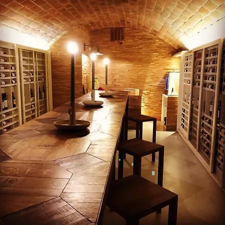 Dell'aioncino Locanda 3*